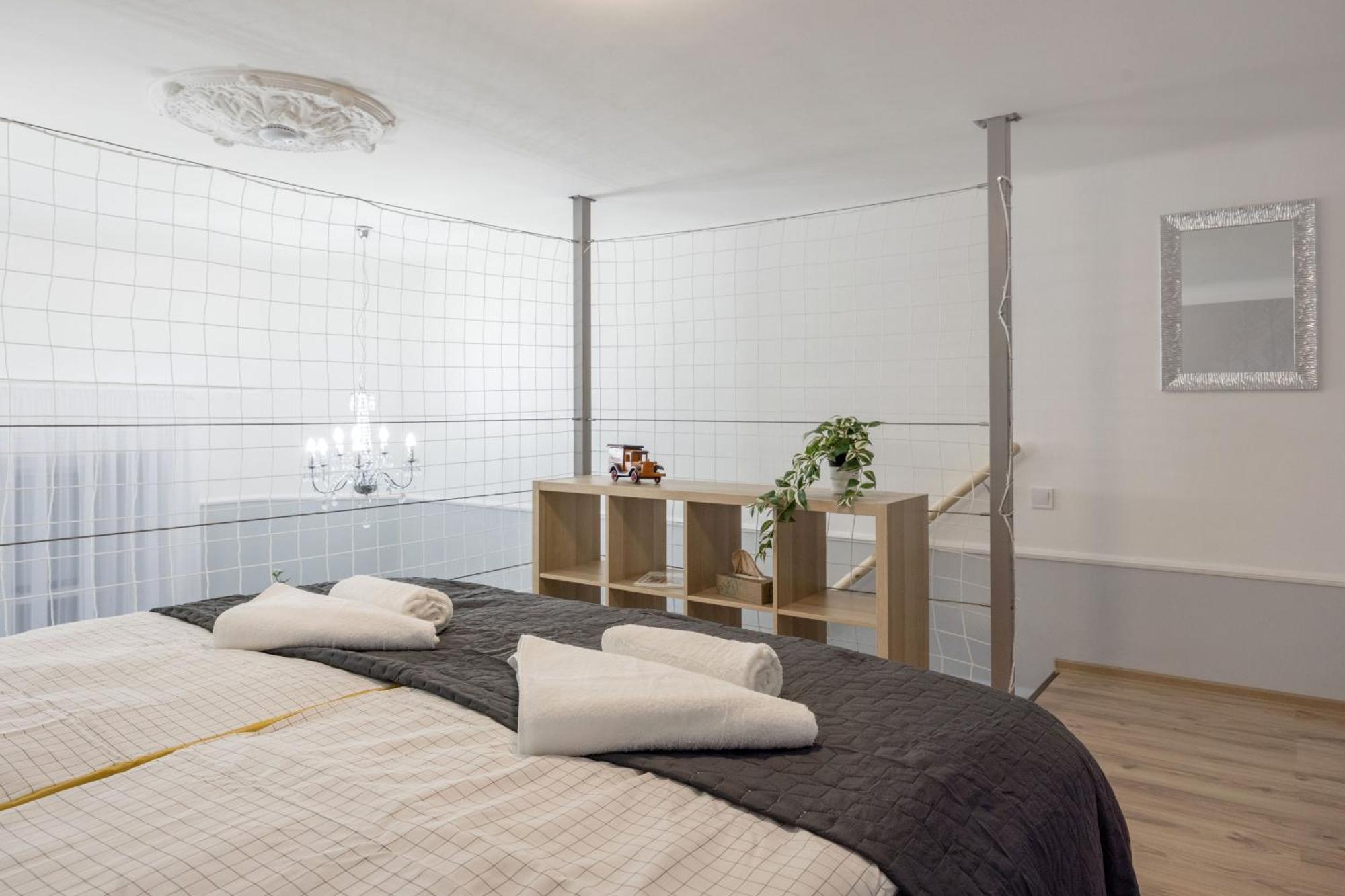 Spacious And Charming In The Centre Appartamento Budapest