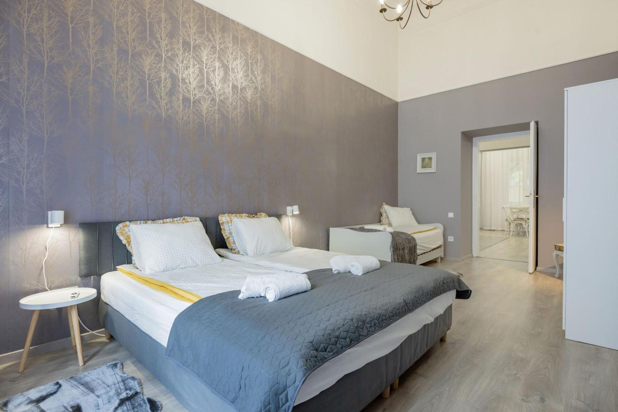 Spacious And Charming In The Centre Appartamento